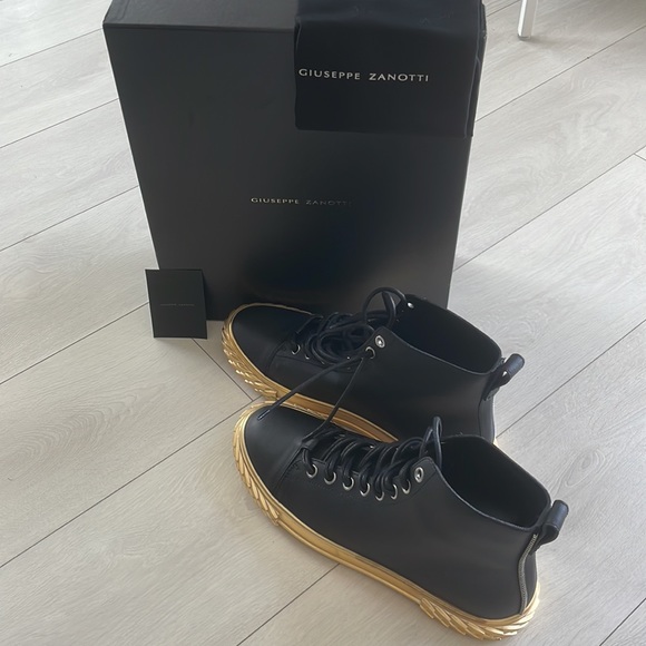 GIUSEPPE ZANOTTI SIZE 44 MENS BLABBER BLACK - Picture 3 of 8